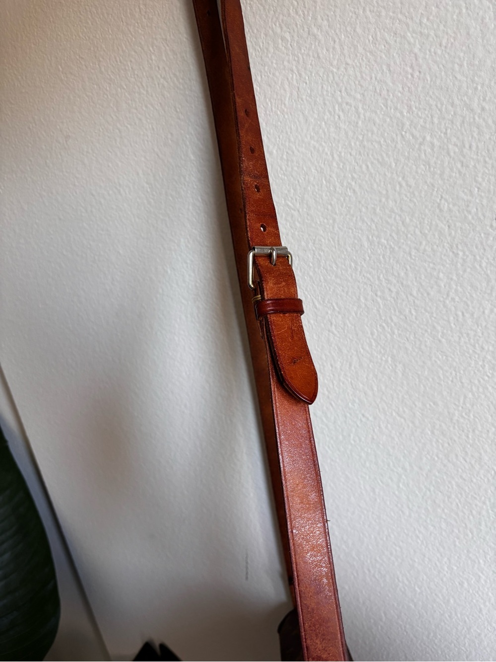 Louis Vuitton Monogram Crossbody with Tan Leather Tab - Picture 6 of 16